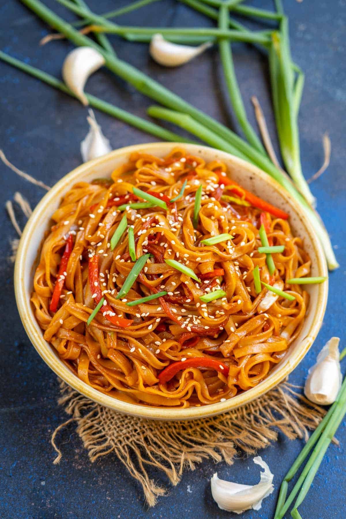 Sweet & Spicy Korean Gochujang Noodles Recipe