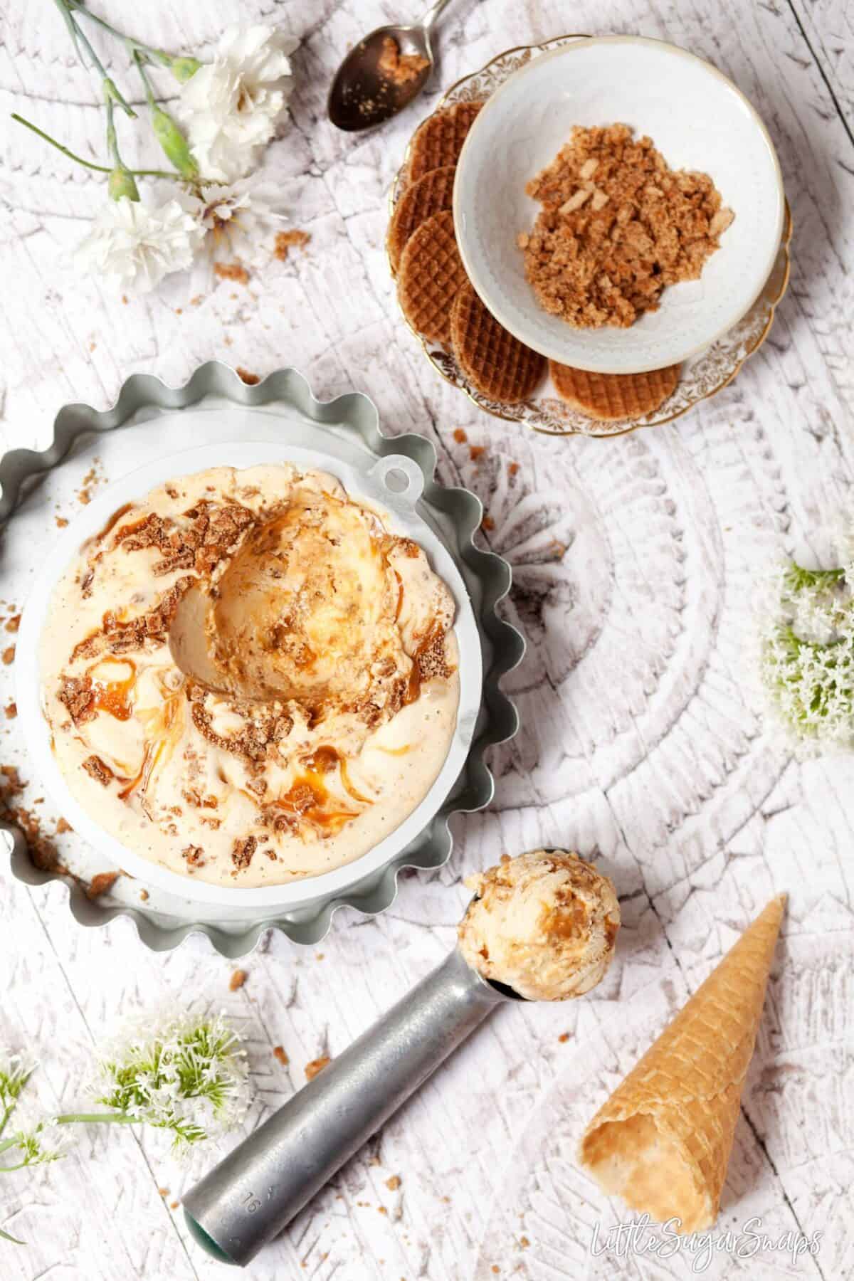 STROOPWAFEL ICE CREAM WITH BOURBON & CARAMEL