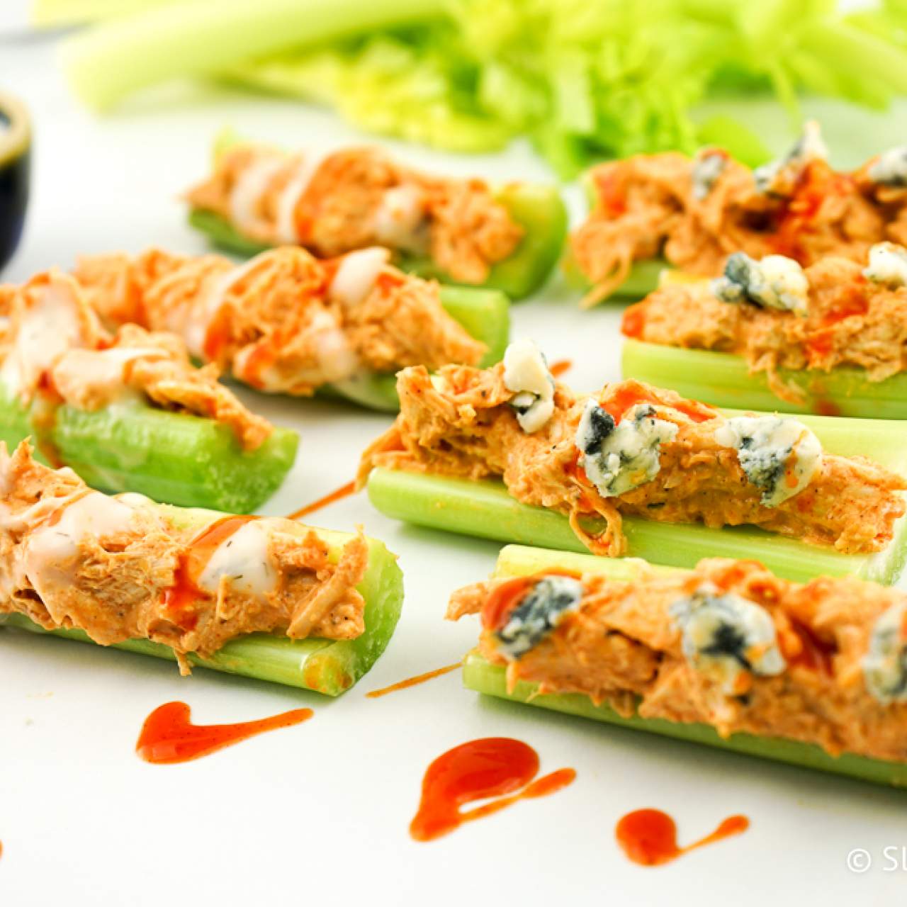 BUFFALO CHICKEN CELERY STICKS