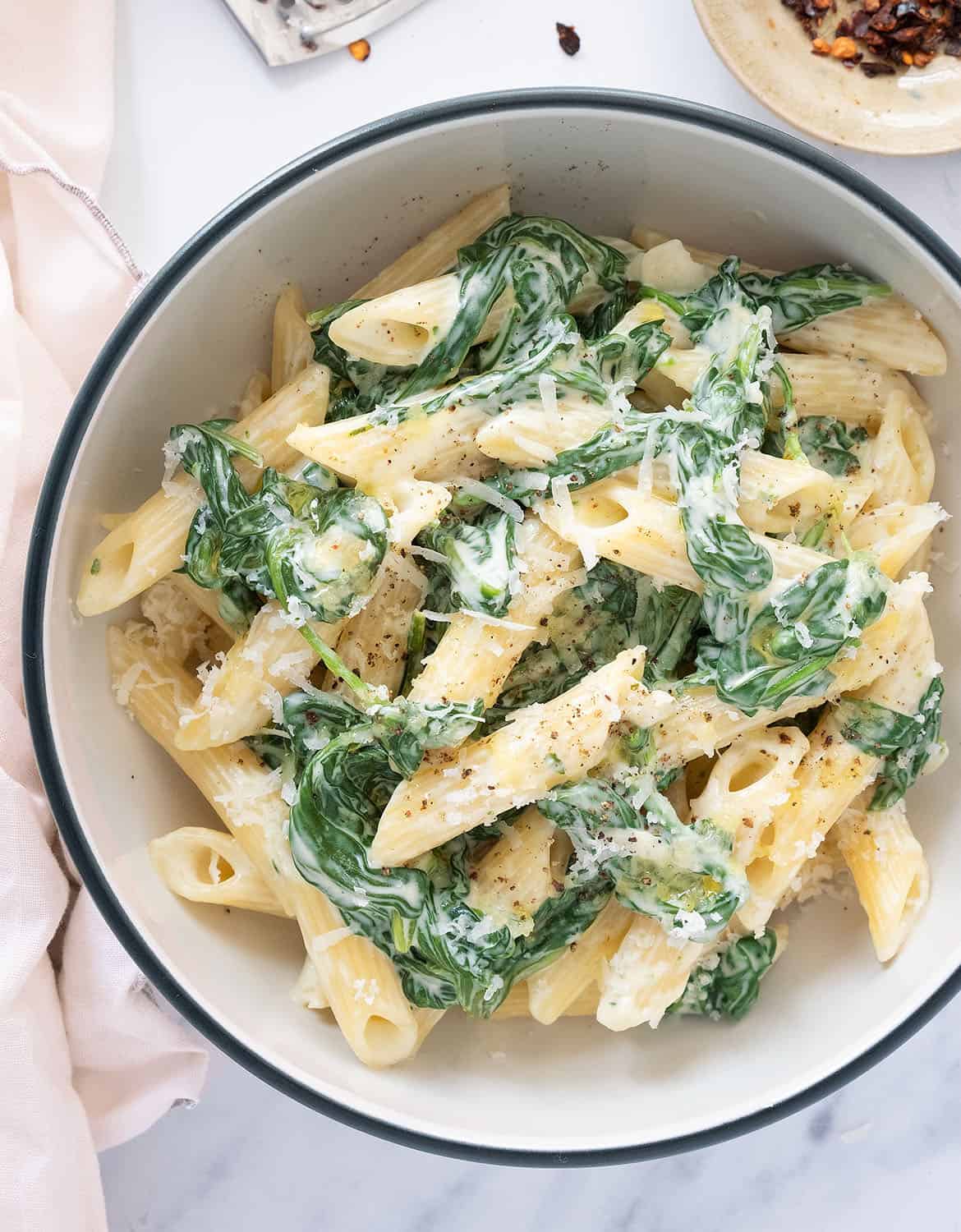 Pasta with Spinach Sauce